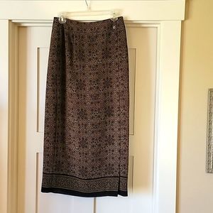 Liz Claiborne Women's long wrap skirt, size 6